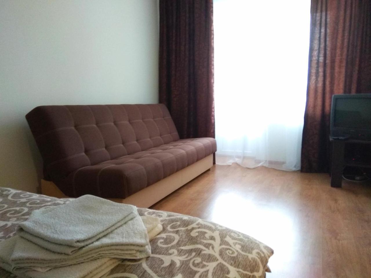 Затишна Квартира Lägenhet Rivne Exteriör bild